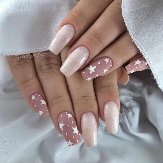 40 verträumte Sternnageldesign, die zu süß sind, um sie zu bekommen