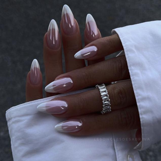 Die beliebtesten Ideen für weiße Nägel