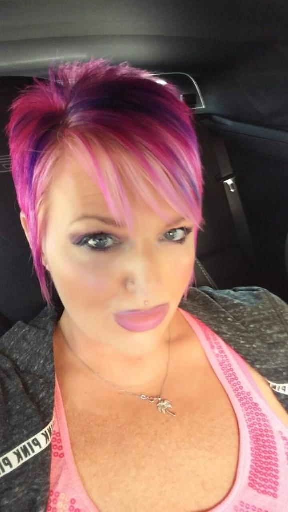 25 beste pastellfarbene Kurzhaarfrisuren