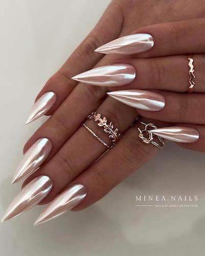 Hier sind 25 elegante Nageldesigns, um Sie 24/7 wunderschön zu halten