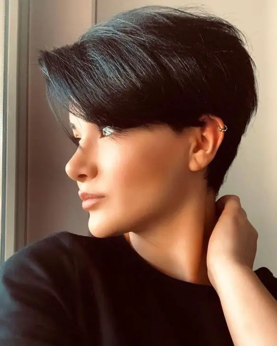 Die bemerkenswertesten und beliebtesten Pixie-Cut-Haarschnitt Modelle