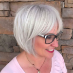 Beste und neueste Haarschnitte für Frauen