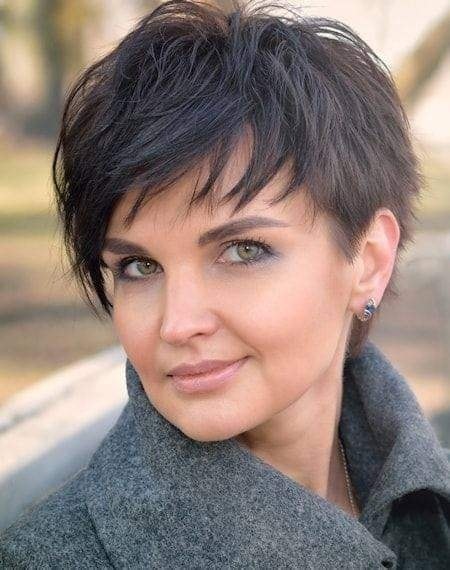 Frisuren 2023 Slim Hair Frauen 50 