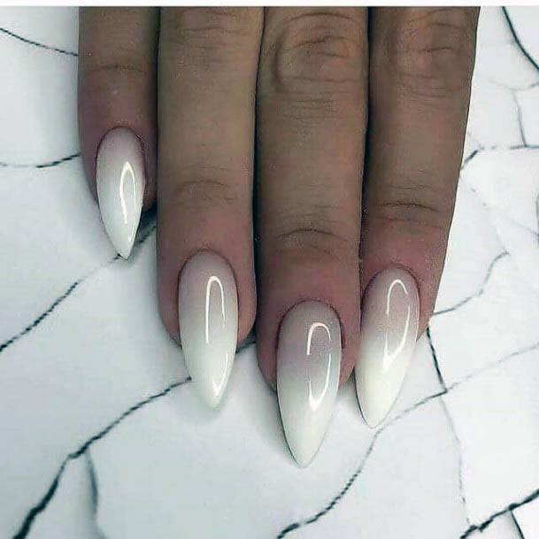 Hier sind 25 elegante Nageldesigns, um Sie 24/7 wunderschön zu halten