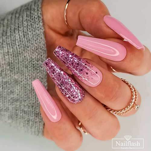 Hier sind 25 elegante Nageldesigns, um Sie 24/7 wunderschön zu halten