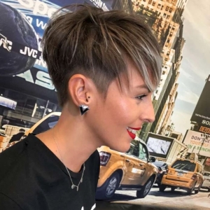 Kurze Haare ein stilvoller 20 frischer Look für 2023