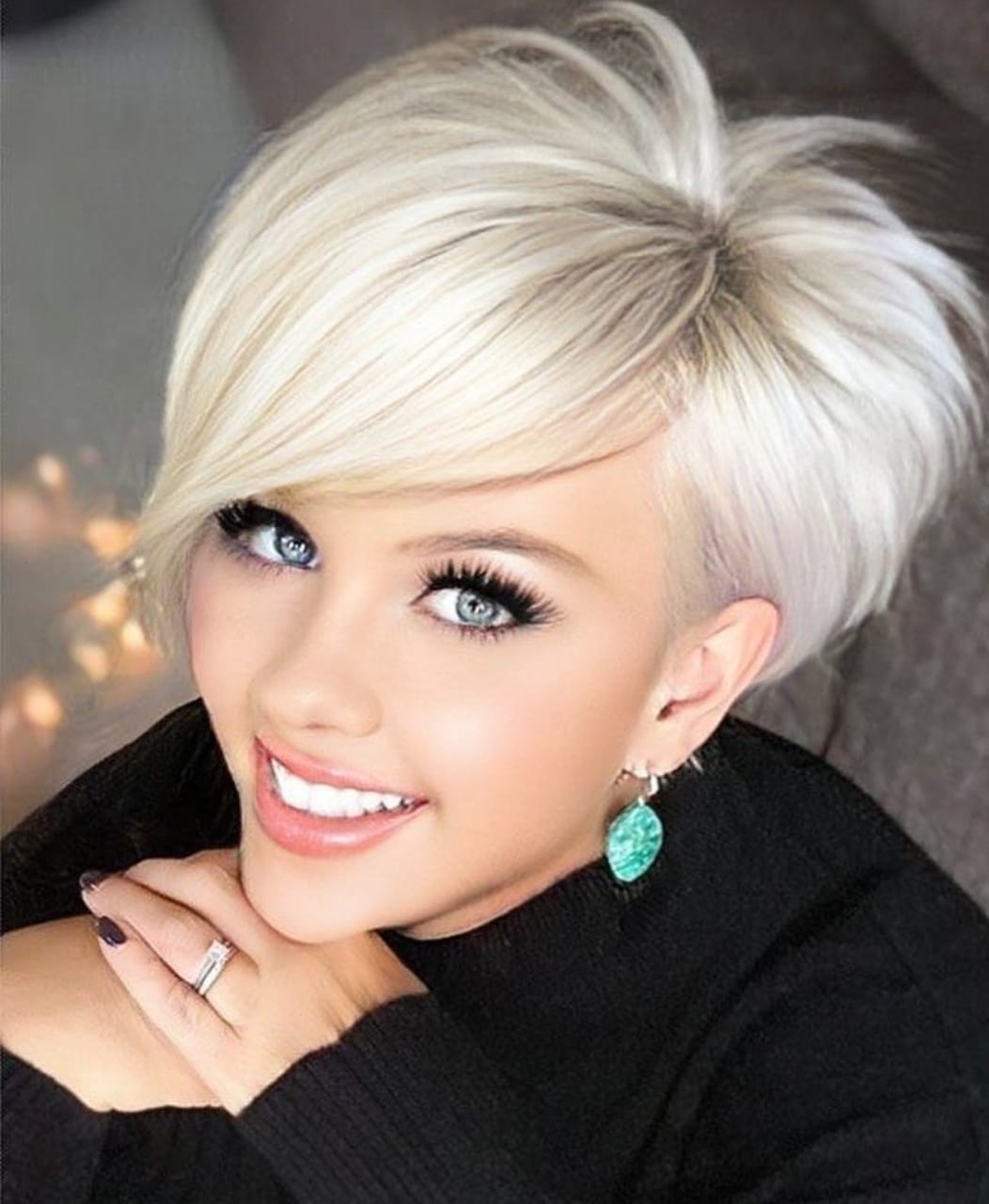 12 Super süße kurze Frisuren für Coole Frauen