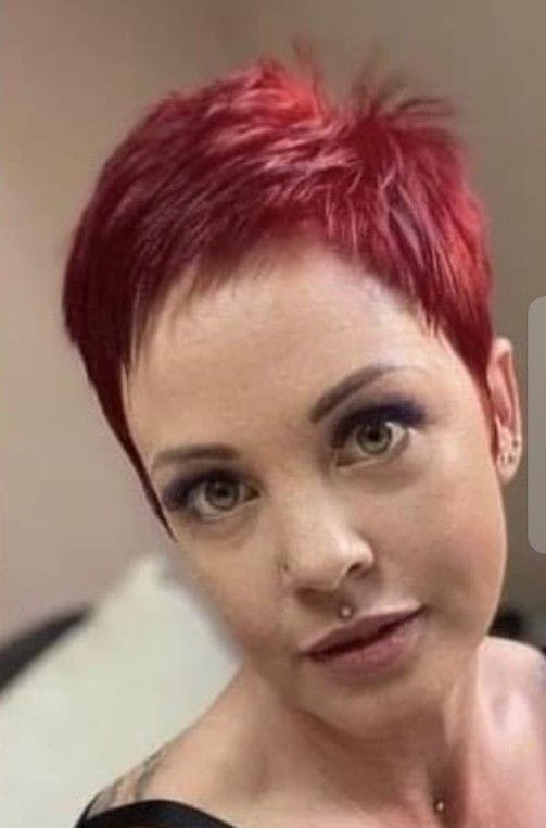 12 Super süße kurze Frisuren für Coole Frauen