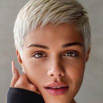 Super und stilvoll: 20 Kurzhaarfrisuren in trendigem Aschblond!