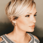 15 kurze Frisuren, die Sie sexy aussehen lassen als je zuvor