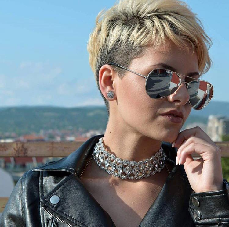 Super und stilvoll: 20 Kurzhaarfrisuren in trendigem Aschblond!