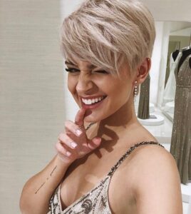 Die 20 beliebtesten Frisuren, die niemals aus der Mode kommen
