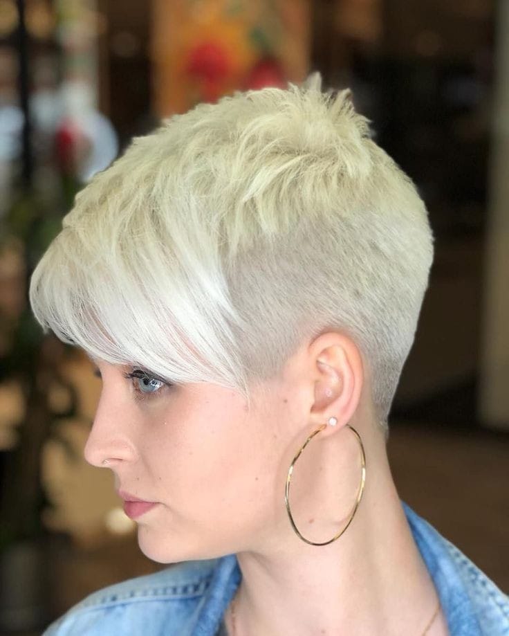 Entdecke Jetzt Die Trendy Kurzhaarfrisuren, Die Leicht Zu Stylen Sind!