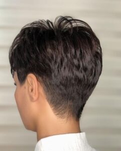 Die 20 beliebtesten Frisuren, die niemals aus der Mode kommen