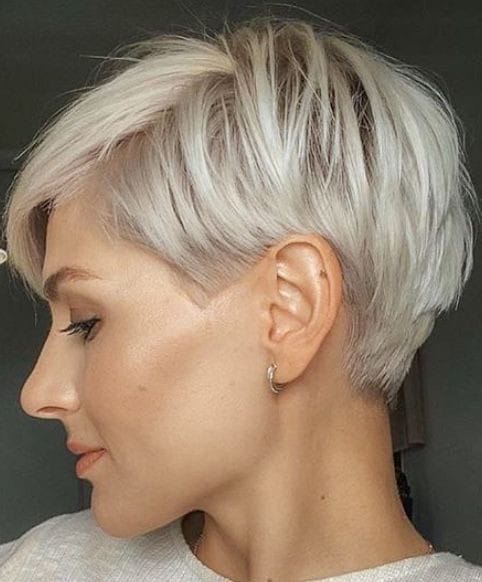 Super und stilvoll: 20 Kurzhaarfrisuren in trendigem Aschblond!