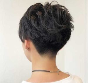 Diese weiblichen Frisuren sind schön und passen einfach zu jeder Frau