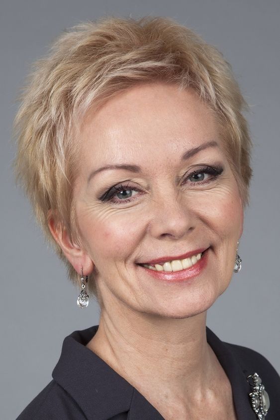18x Super Trendy und stilvolle kurze Frisuren! SCHÖN …