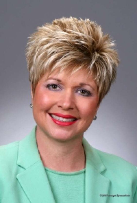 Absolut unwiderstehlich: Ihr Pixie-Haarschnitt, Ihr Stil, Ihre Macht!