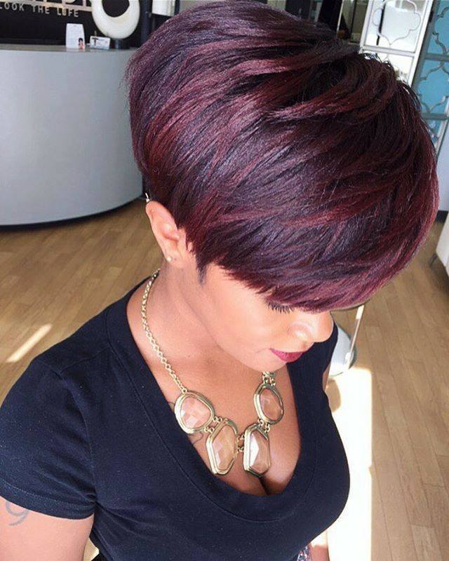 Sexier frisuren mit kurzen Haaren