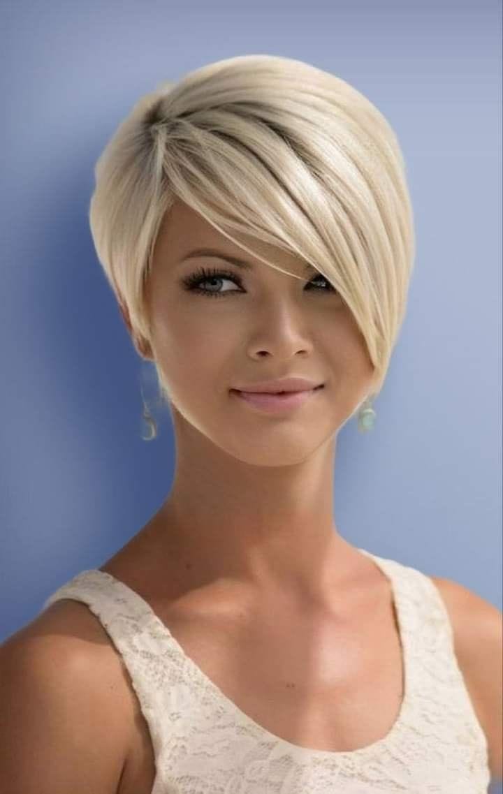 20 einfache Frisuren, die auch faule Anfänger kopieren können
