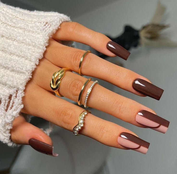 Geometrische Herbstnageldesigns