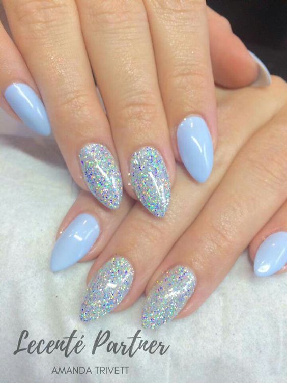 Malvenfarben mit Glitter